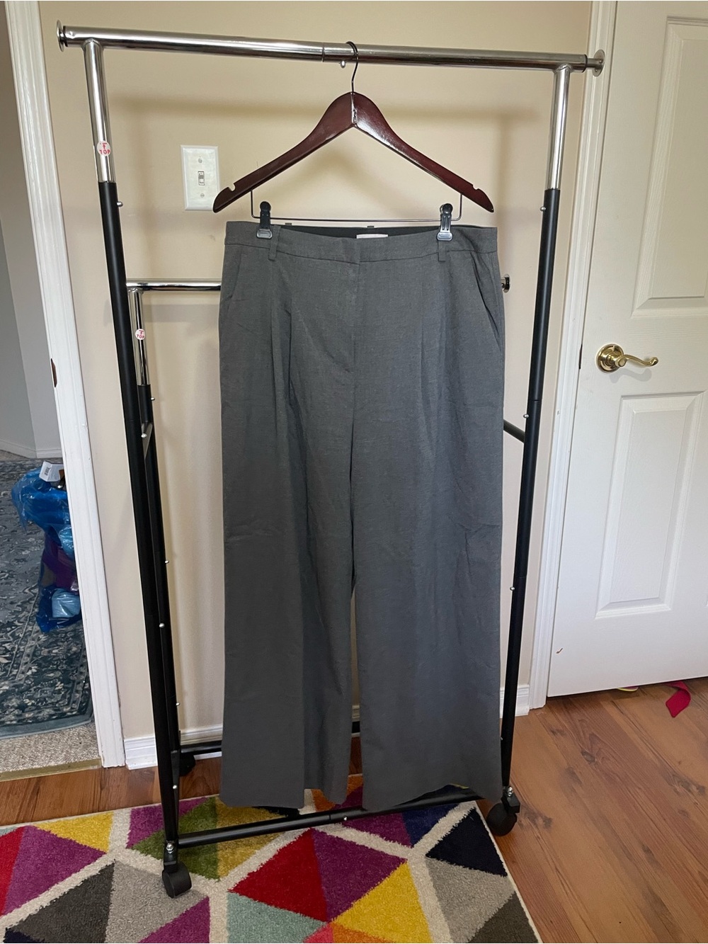 H&M Wide-Leg Dress Pants in Gray